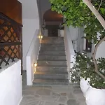 Karafelas Hotell