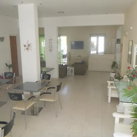 Hotel Karafelas Skiathos Town