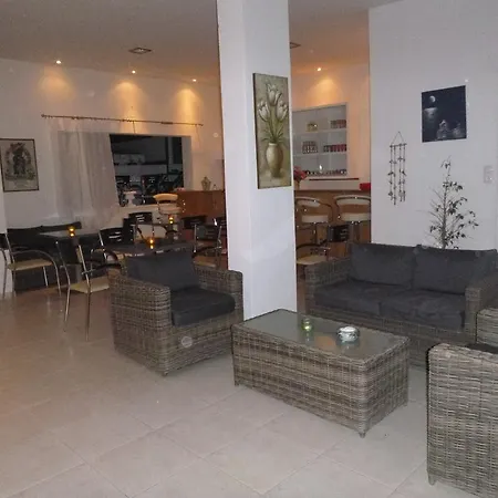 Karafelas * העיירה סקיאתוס