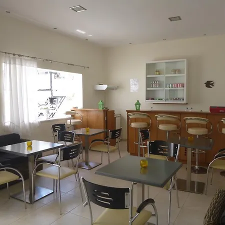 Hotel Karafelas *